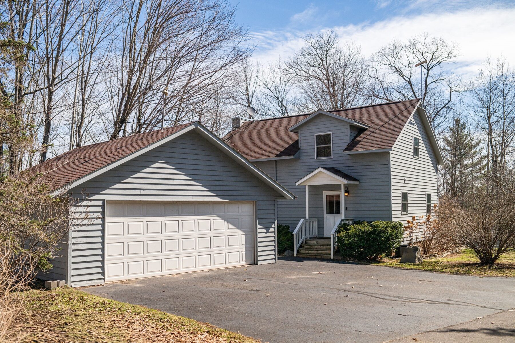 11656N Farnsworth Road, Hayward, WI — photo 2