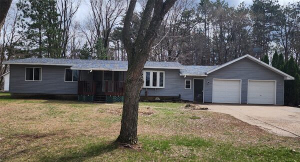 1205 Charland Drive Pepin WI 54759 — photo 1