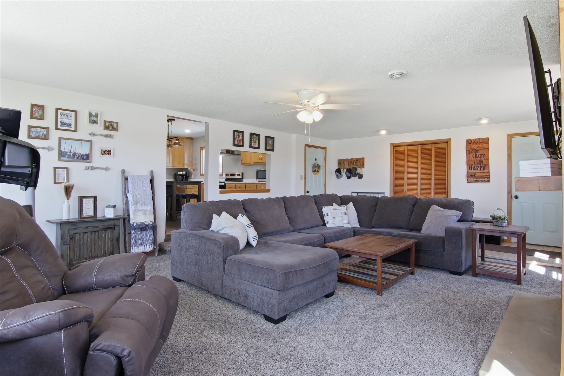 1206 W Willow Street, Chippewa Falls, WI — photo 4