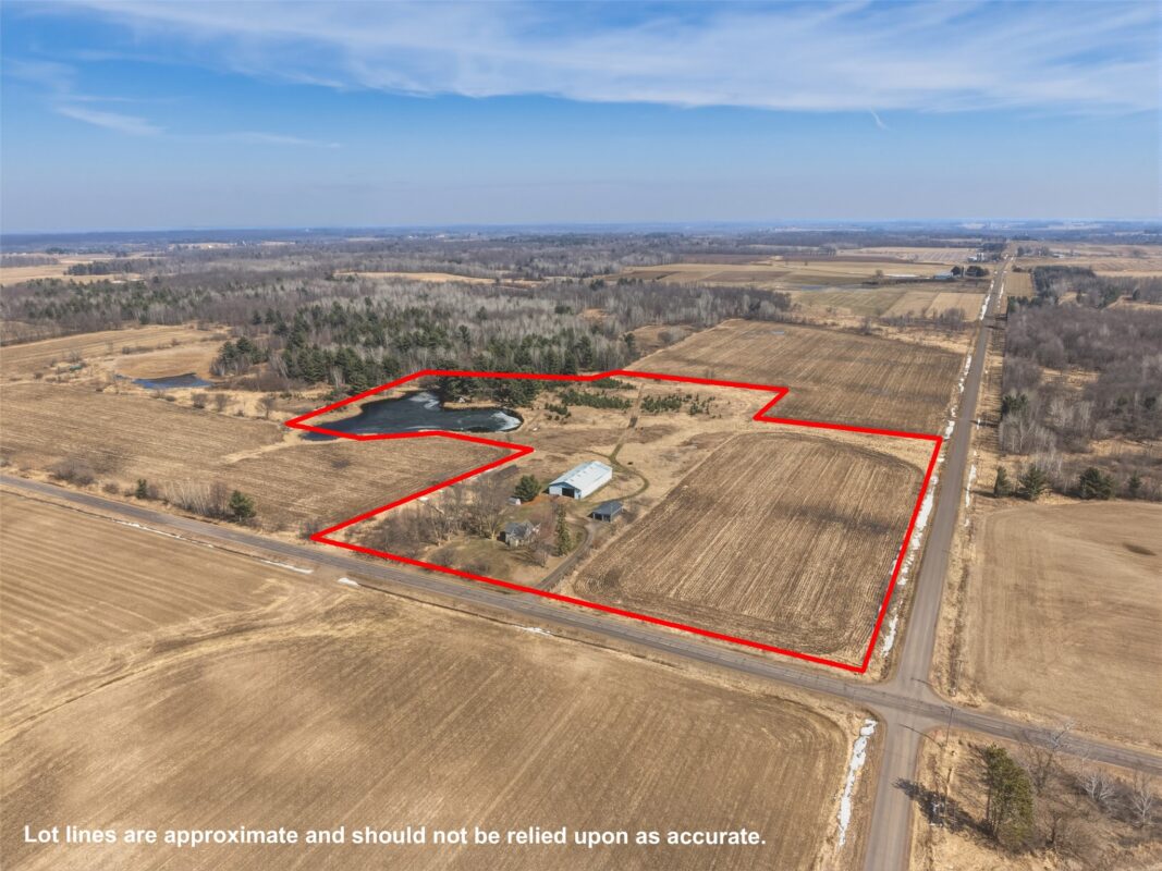 Residential at 12095 County Highway Ee, Cadott, WI 54727 — photo 25