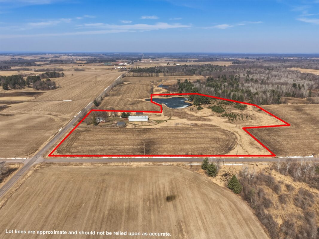 Residential at 12095 County Highway Ee, Cadott, WI 54727 — photo 29