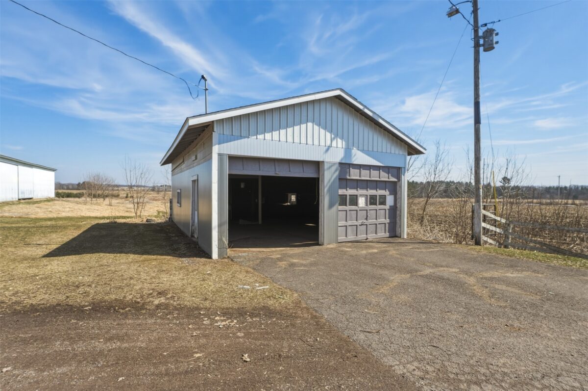 Residential at 12095 County Highway Ee, Cadott, WI 54727 — photo 48