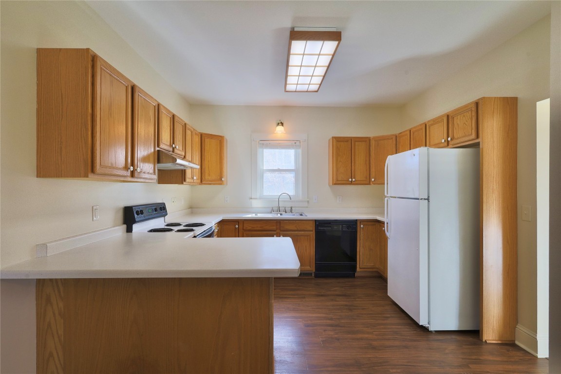 Residential at 1211 Main Street, Eau Claire, WI 54701 — photo 12