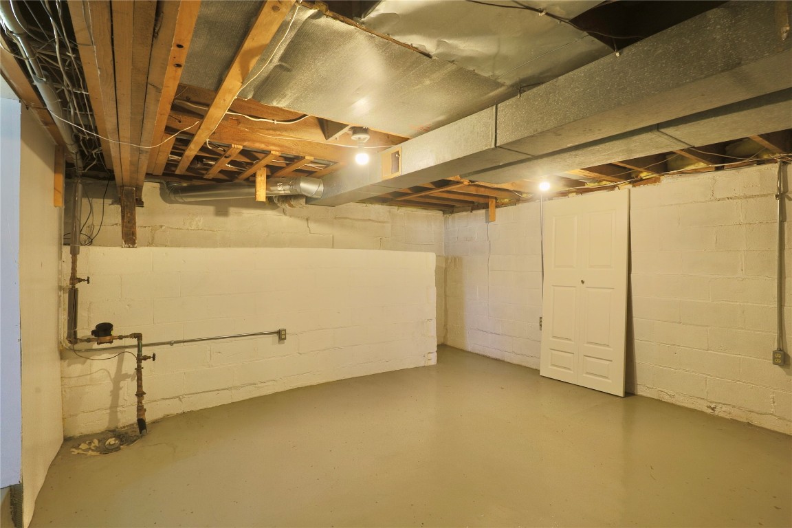 Residential at 1211 Main Street, Eau Claire, WI 54701 — photo 32