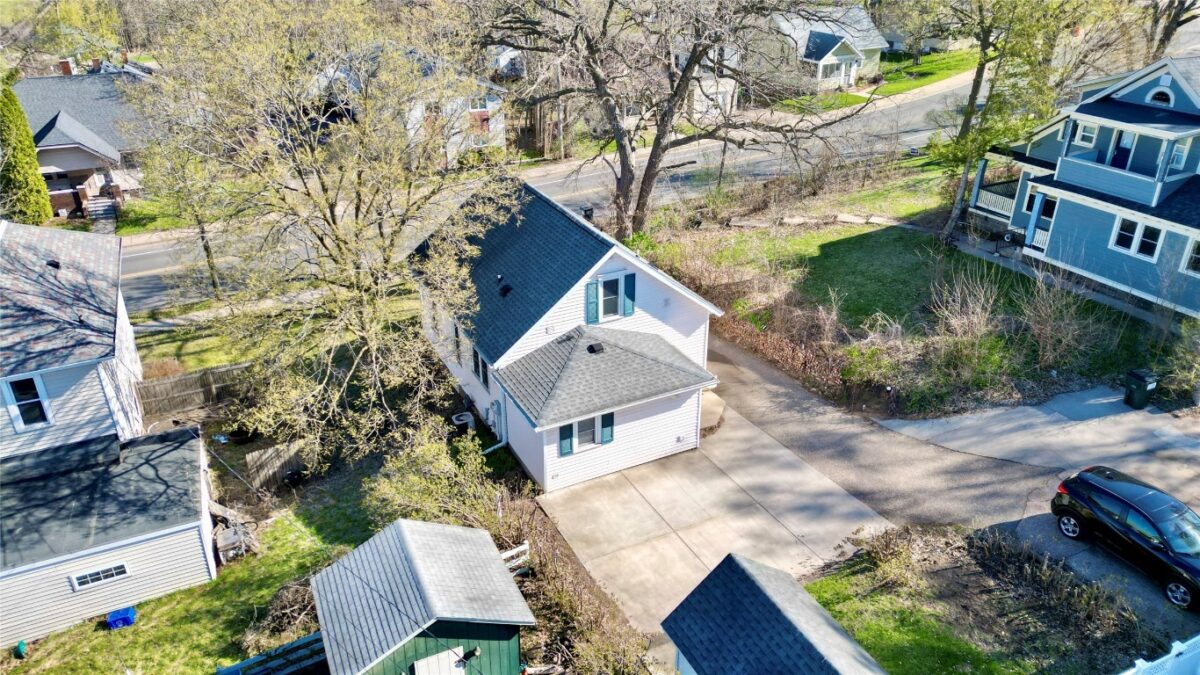 Residential at 1211 Main Street, Eau Claire, WI 54701 — photo 39