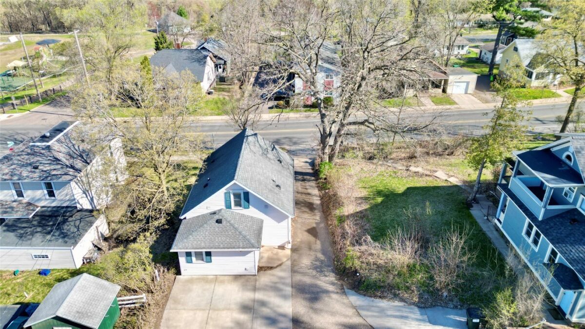 Residential at 1211 Main Street, Eau Claire, WI 54701 — photo 40