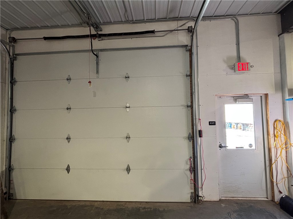 Residential at 12599 40th Avenue, Chippewa Falls, WI 54729 — photo 4