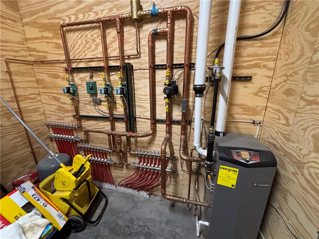 Residential at 12599 40th Avenue, Chippewa Falls, WI 54729 — photo 10