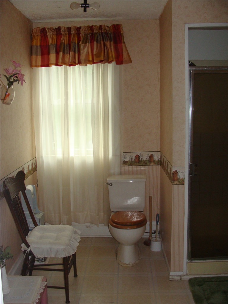 126 W Railroad Avenue, Bruce, WI — photo 10