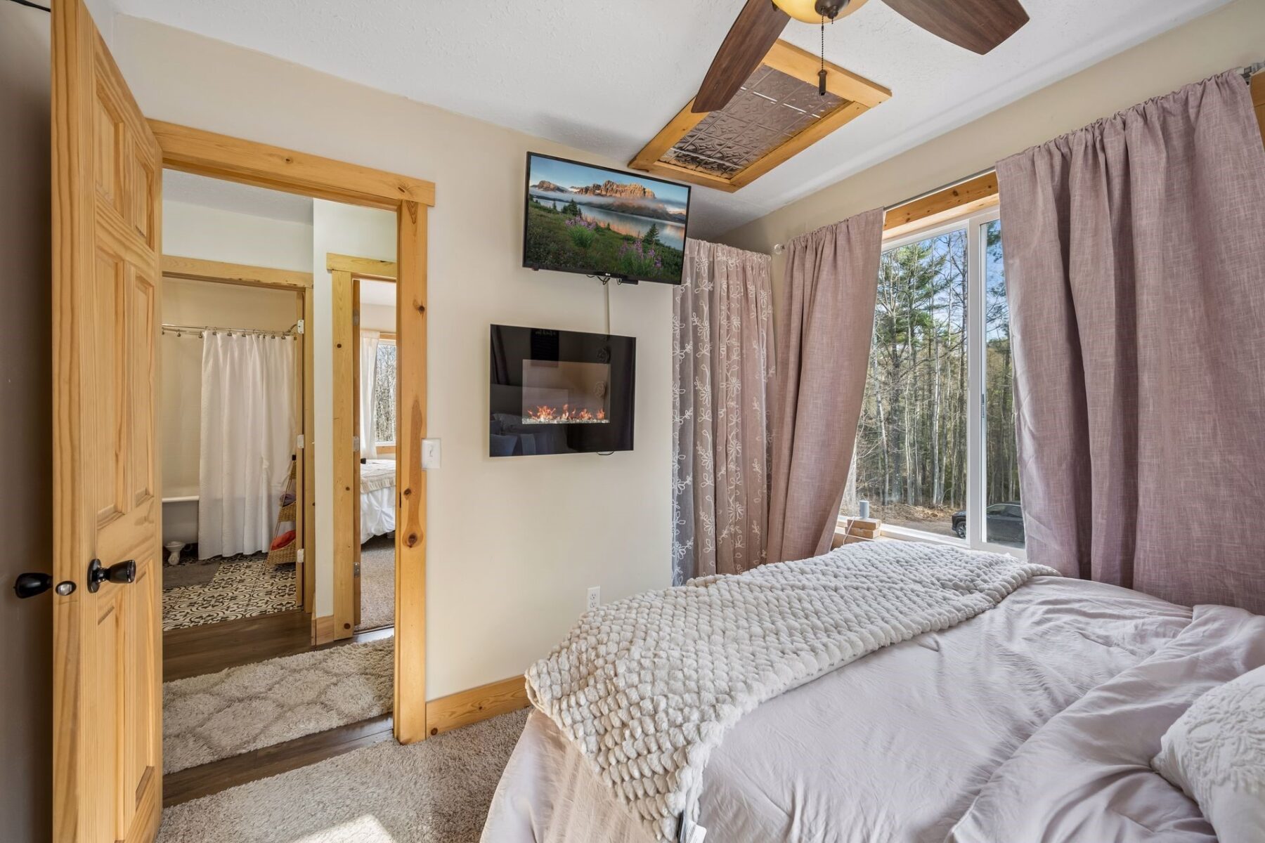 12693 Kemmery Lane, Hayward, WI