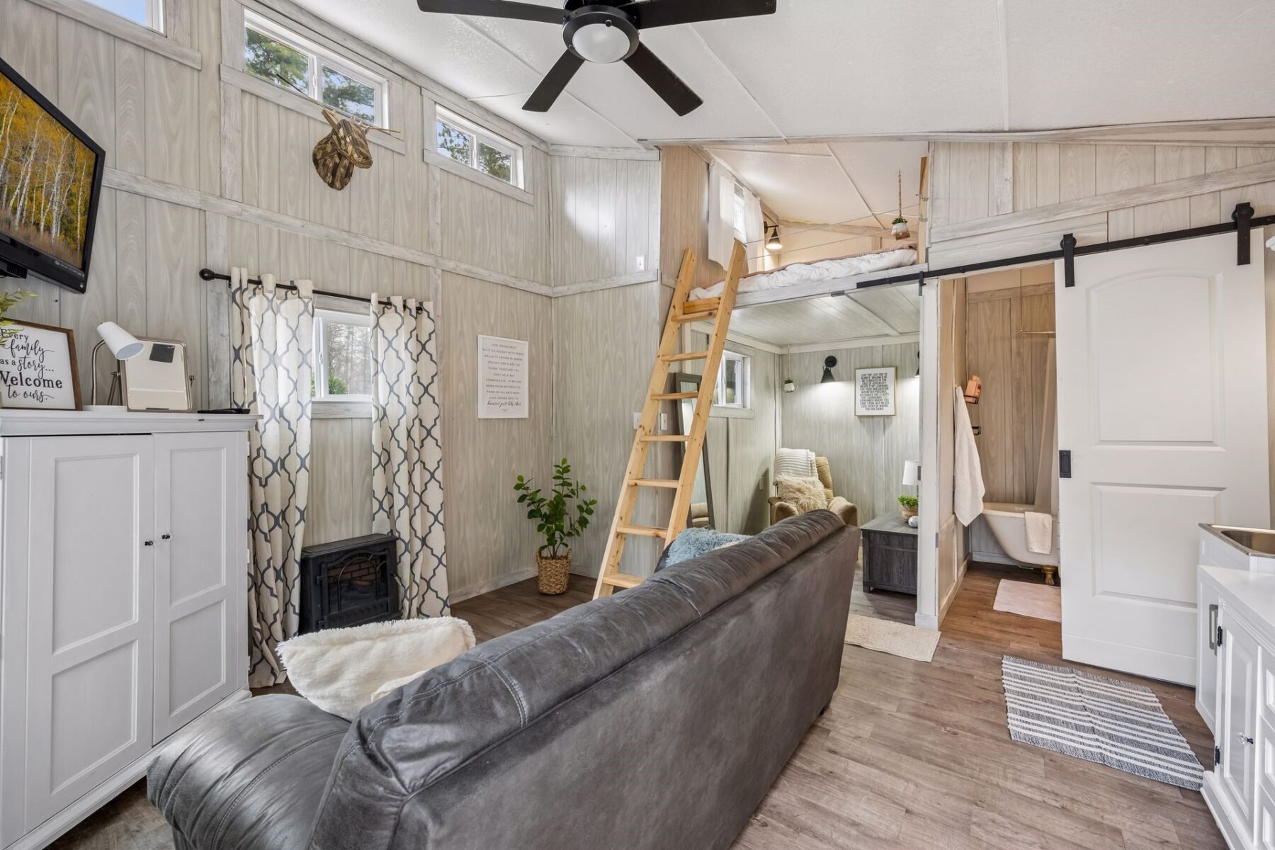 12693 Kemmery Lane, Hayward, WI