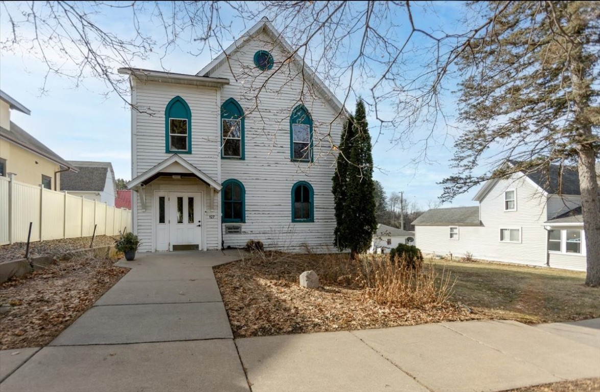 127 Pine Street Glenwood City WI 54013