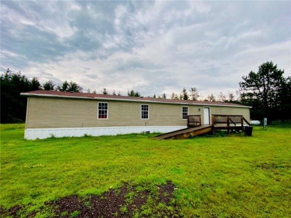 Residentialhouse for sale picture with an address of  12853 Mail Road in Gordon and a list price of 145000