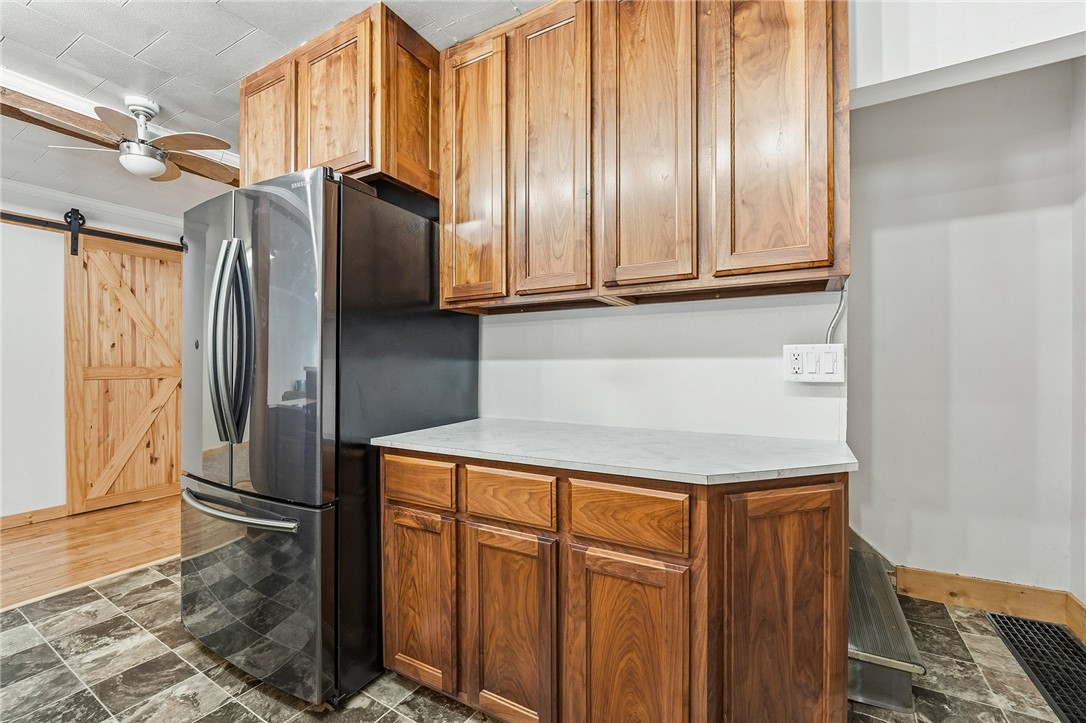 1303-Margaret-Eau-Claire-WI-54701-2