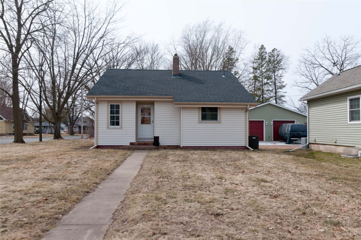 132 Couture Avenue Rice Lake WI 54868 — photo 4