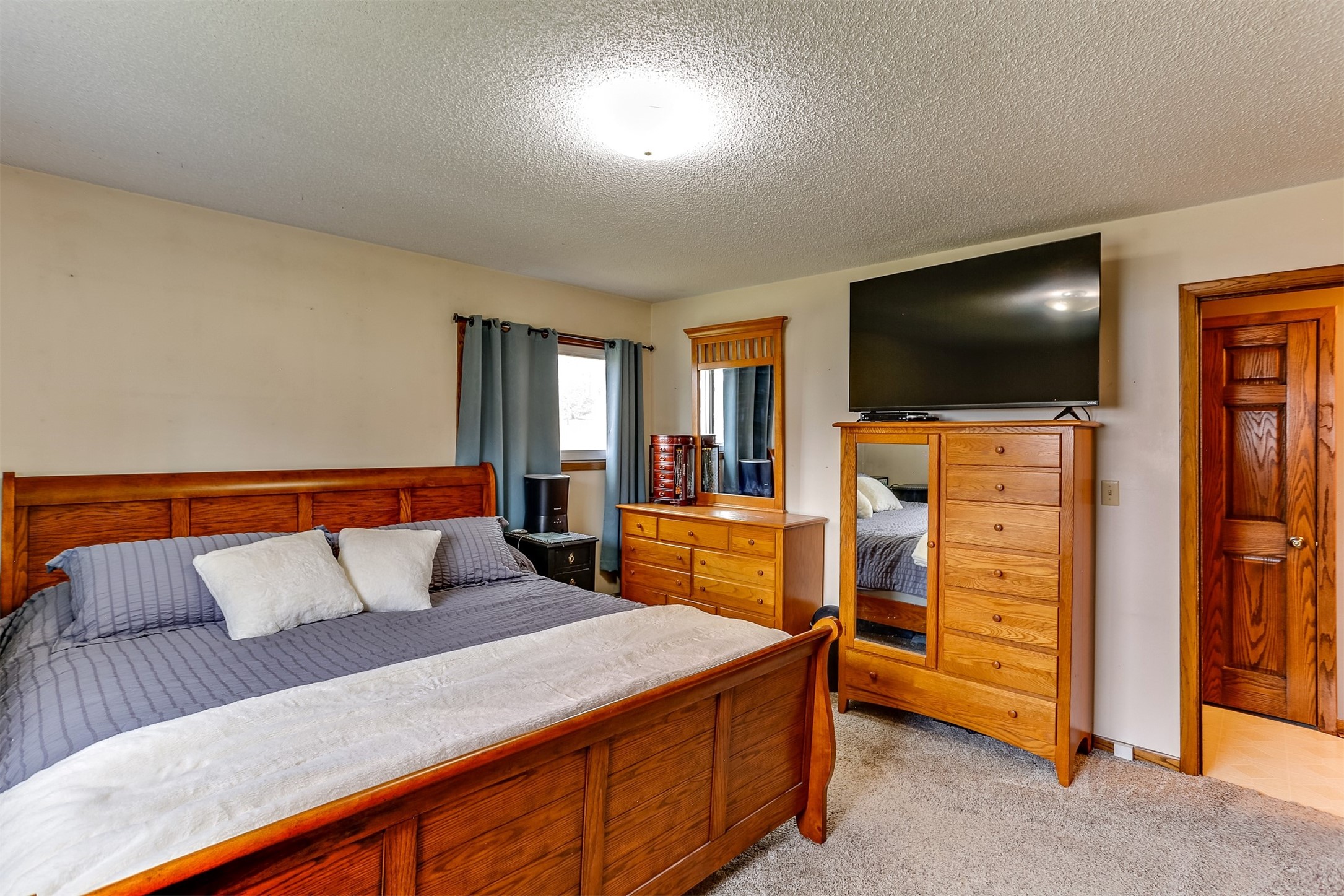 1352-Van-Buren-Black-River-Falls-WI-54615-4