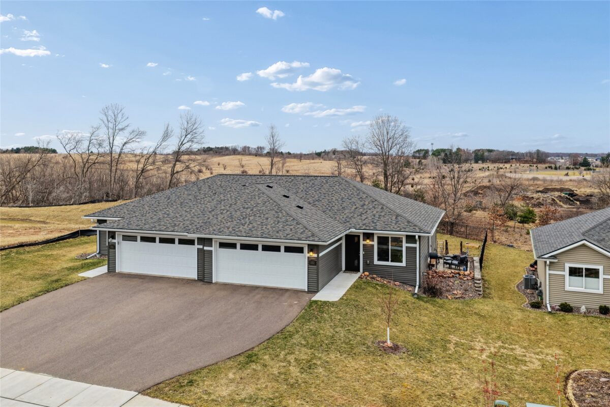 1352 Juniper Place Eau Claire WI 54703 — photo 29