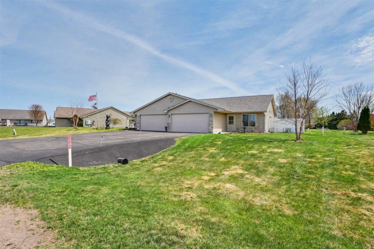 13545-13547 41st Avenue 1-2, Chippewa Falls, WI — photo 3