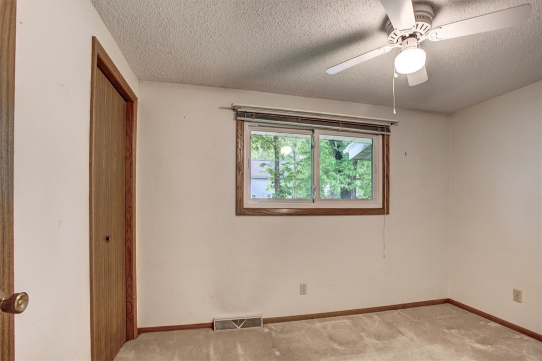 Residential at 1402 Knapp Street, Menomonie, WI 54751 — photo 22