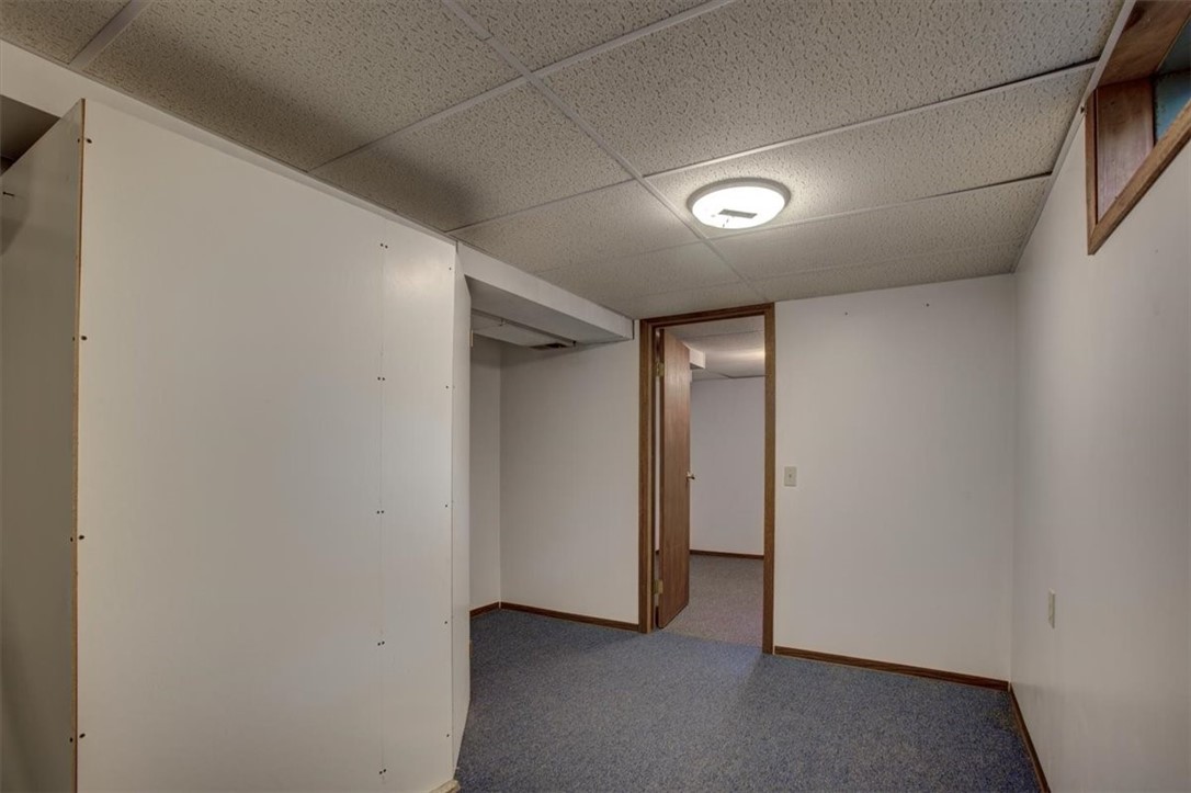 Residential at 1402 Knapp Street, Menomonie, WI 54751 — photo 33