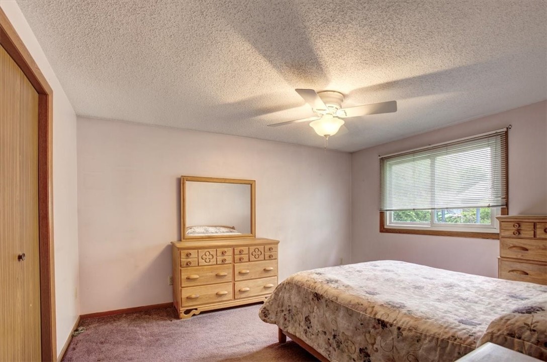 Residential at 1402 Knapp Street, Menomonie, WI 54751 — photo 6
