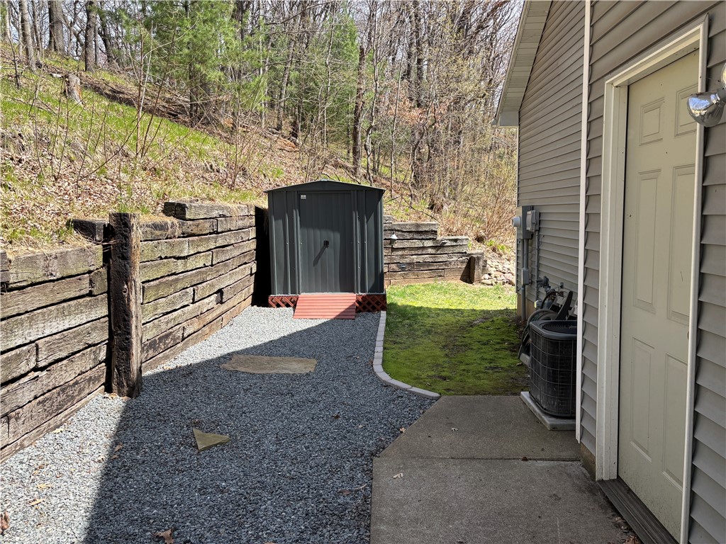 Residential at 1407 Mckinley Rd, Eau Claire, WI 54703 — photo 13