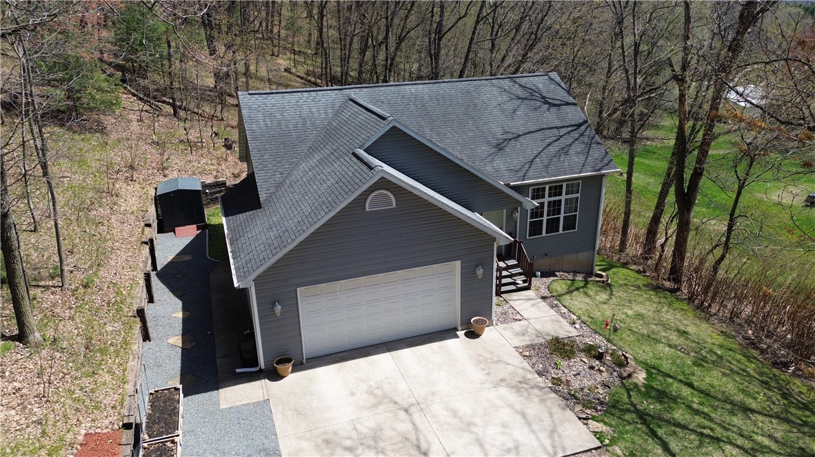 Residential at 1407 Mckinley Rd, Eau Claire, WI 54703 — photo 32