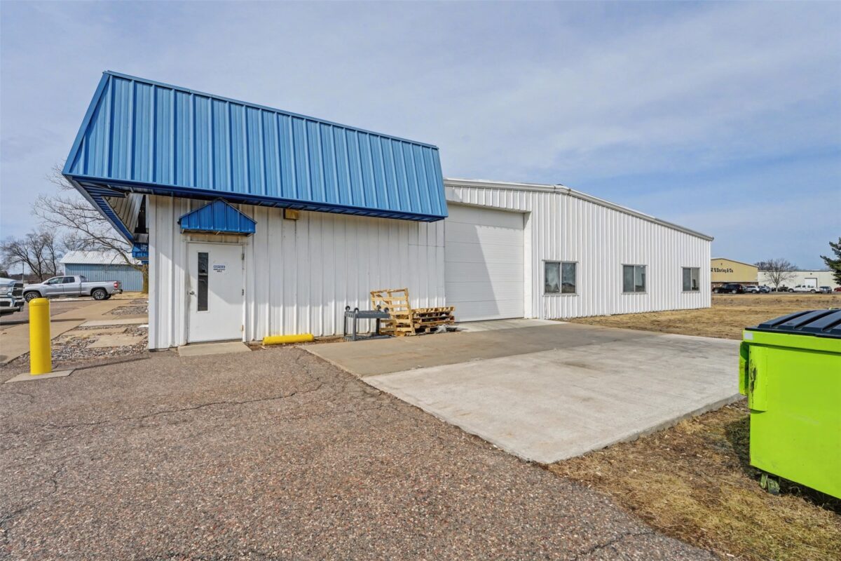 1450 1st Avenue, Chippewa Falls, WI — photo 2