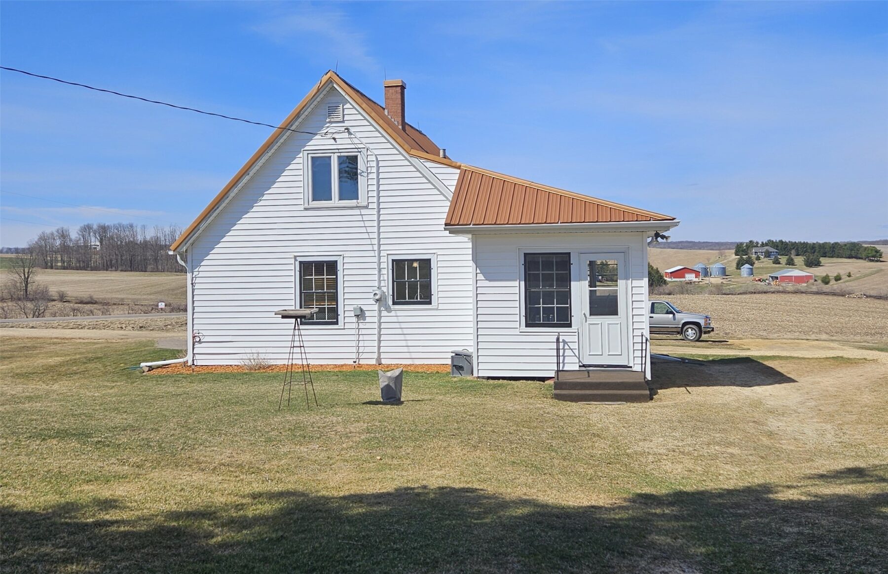 1458 W County Road G, Elmwood, WI — photo 2