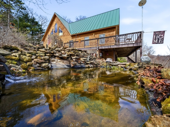 Residentialhouse for sale picture with an address of  14822 Holmen Road in Osseo and a list price of 450000