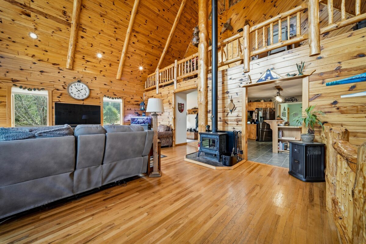 14822 W Holmen Road, Osseo, WI — photo 17