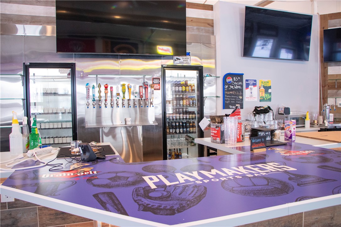 1485 Front Porch Place, Altoona, WI — photo 10