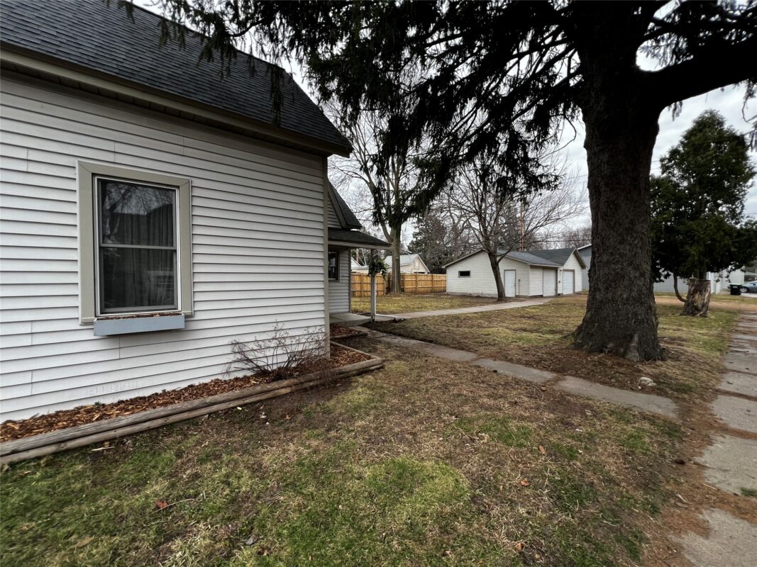 Residential at 1502 Stout Street, Menomonie, WI 54751 — photo 22