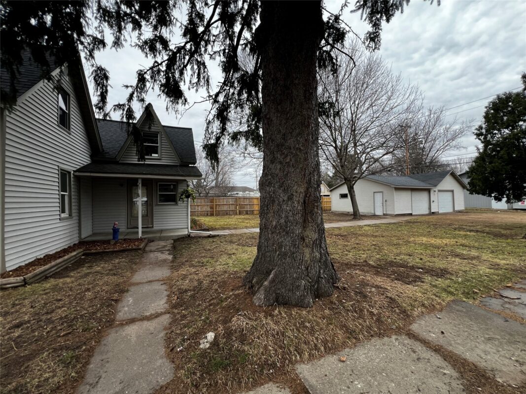 Residential at 1502 Stout Street, Menomonie, WI 54751 — photo 23