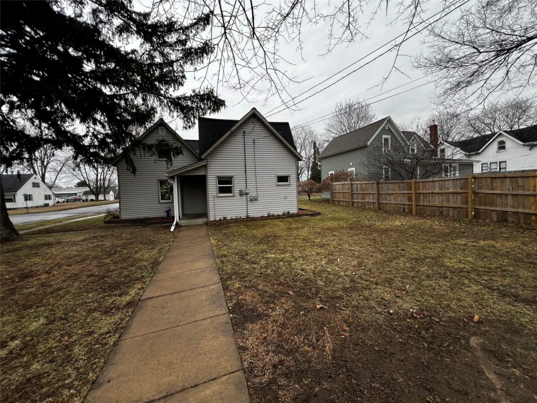 Residential at 1502 Stout Street, Menomonie, WI 54751 — photo 28