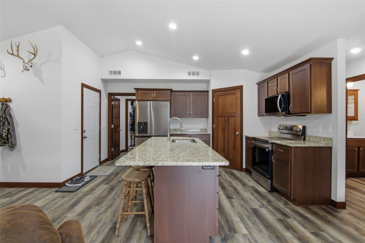 151 Fairview Court, Menomonie, WI — photo 8