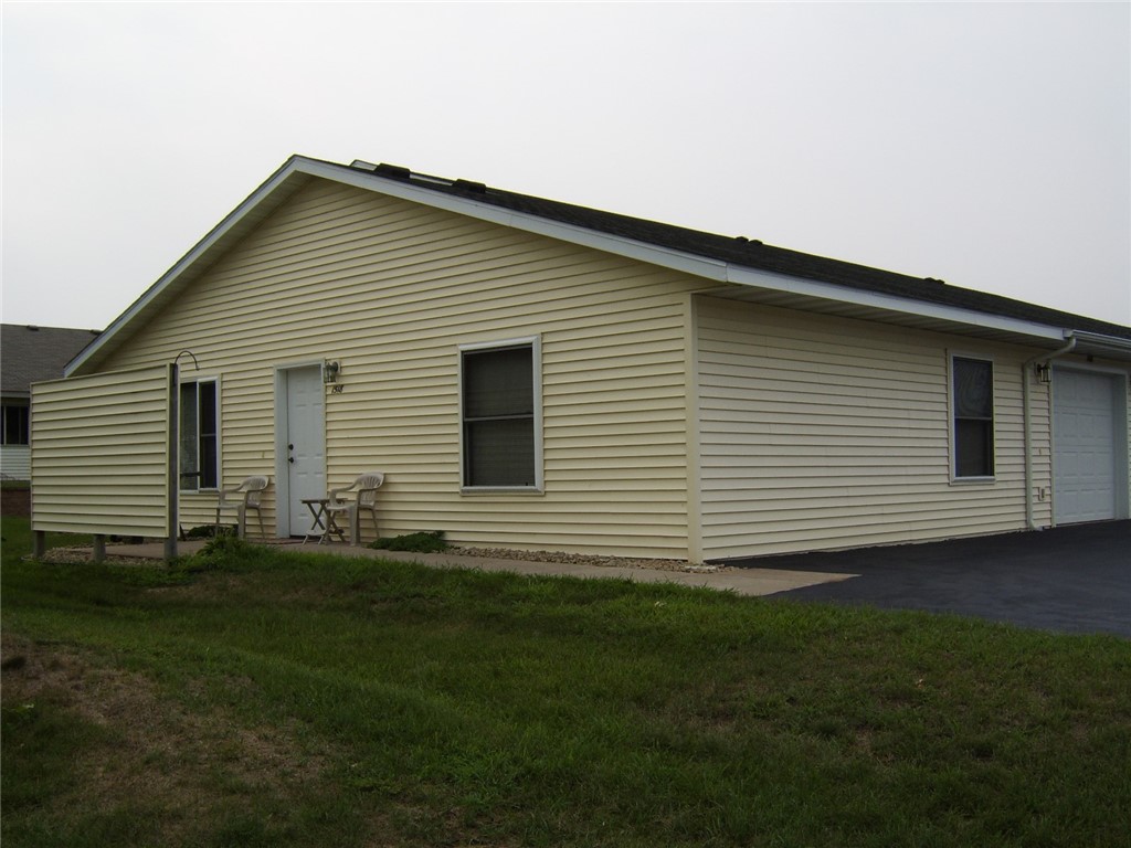 Residential at 1512 Devney Drive, Altoona, WI 54720 — photo 3