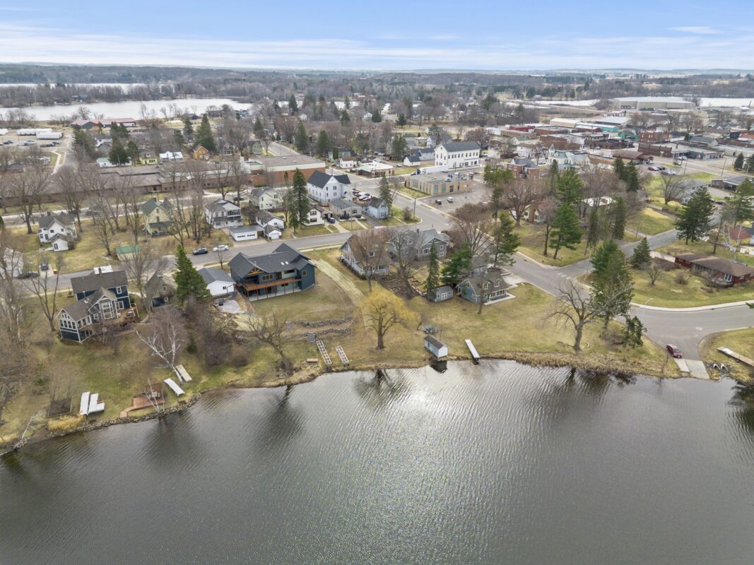 1515 3rd Avenue Cumberland WI 54829 — photo 5