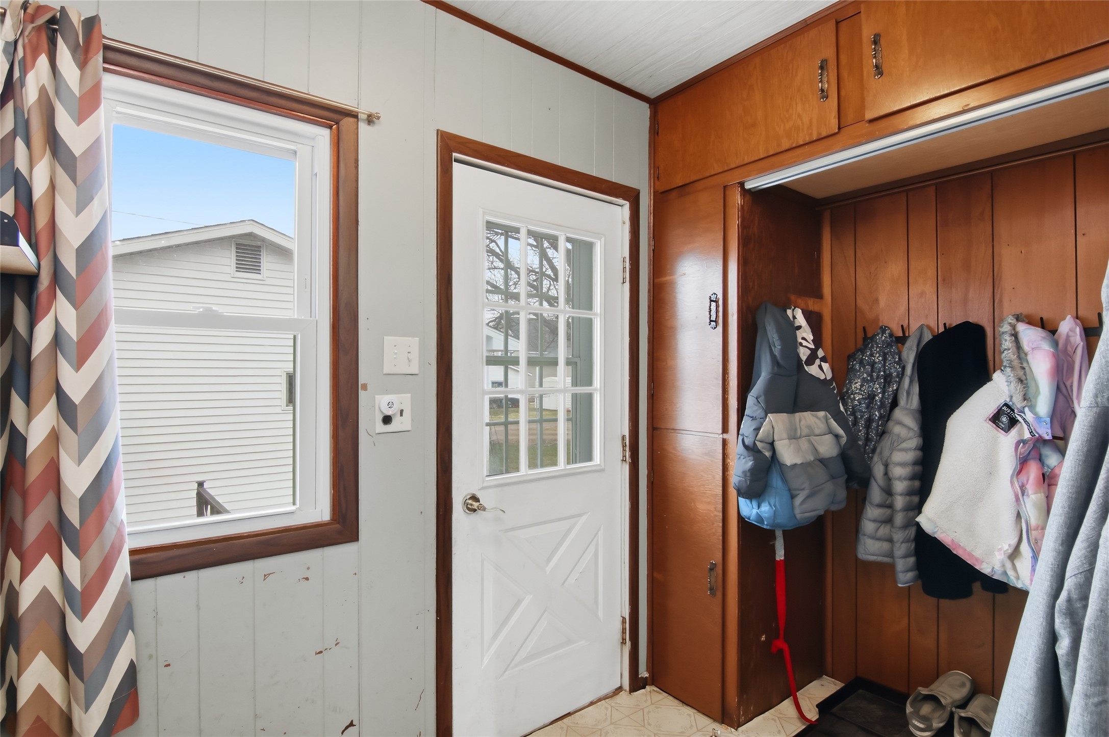 1520-11th-Bloomer-WI-54724-5