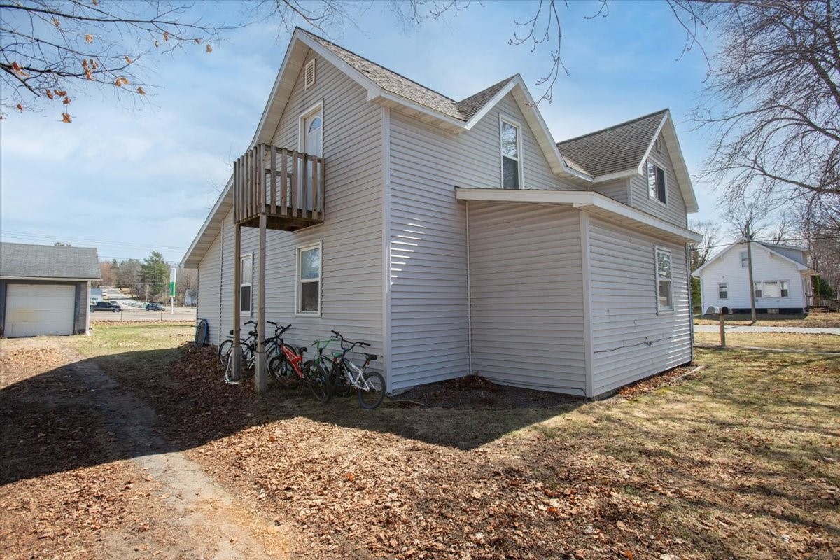Residential Income at 1520 8th Street, Menomonie, WI 54751 — photo 3