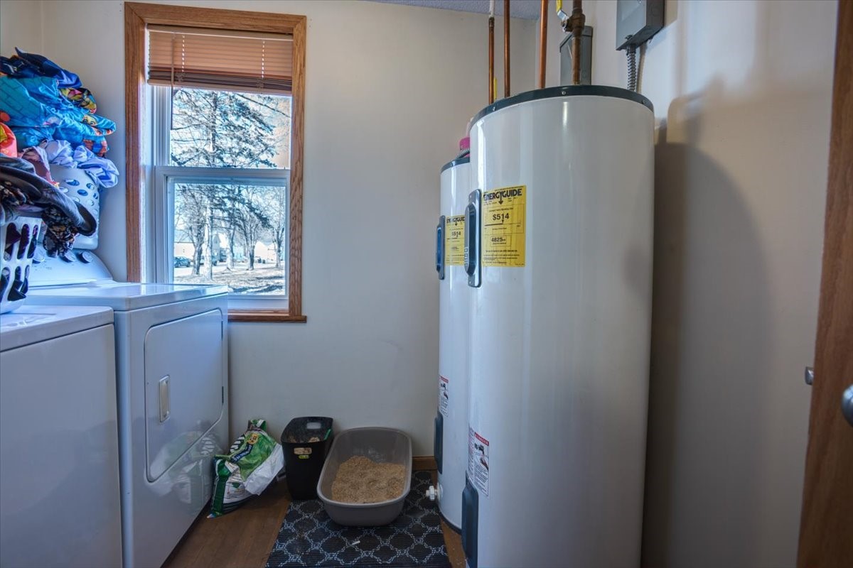 Residential Income at 1520 8th Street, Menomonie, WI 54751 — photo 23