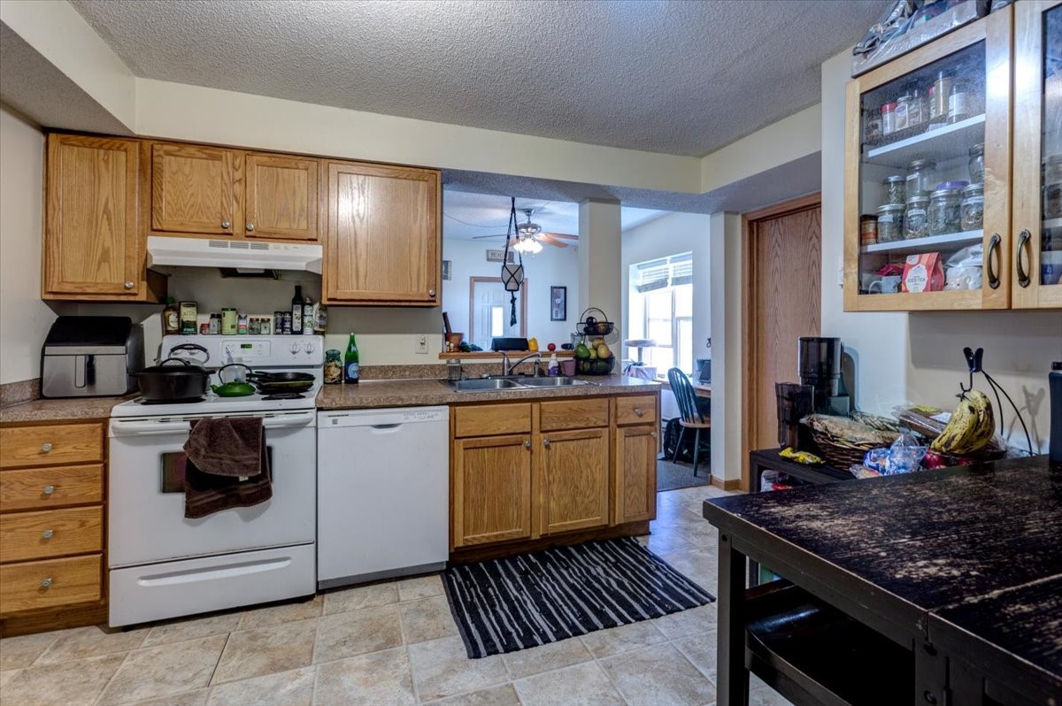 Residential Income at 1520 8th Street, Menomonie, WI 54751 — photo 8