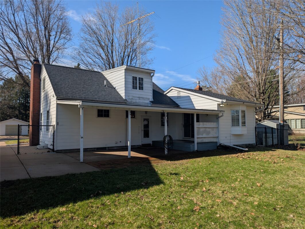 1521 6th Avenue Menomonie WI 54751 — photo 7