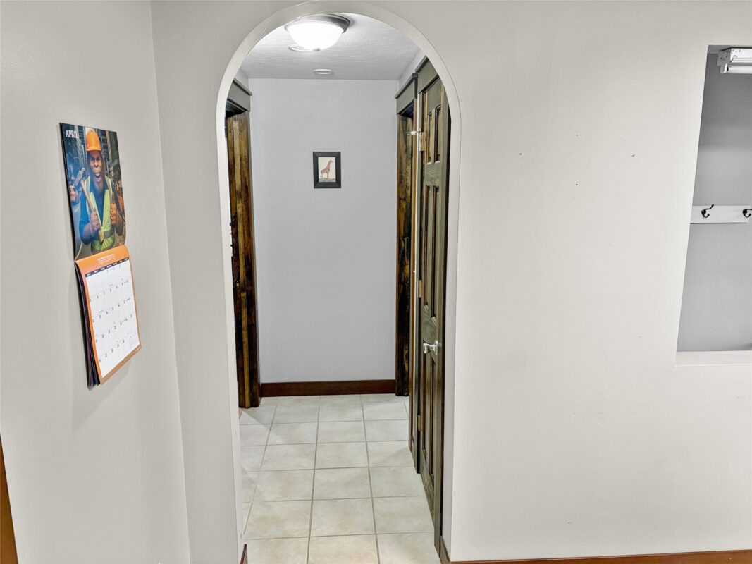 Residential at 1524 Quarry Street, Eau Claire, WI 54703 — photo 6