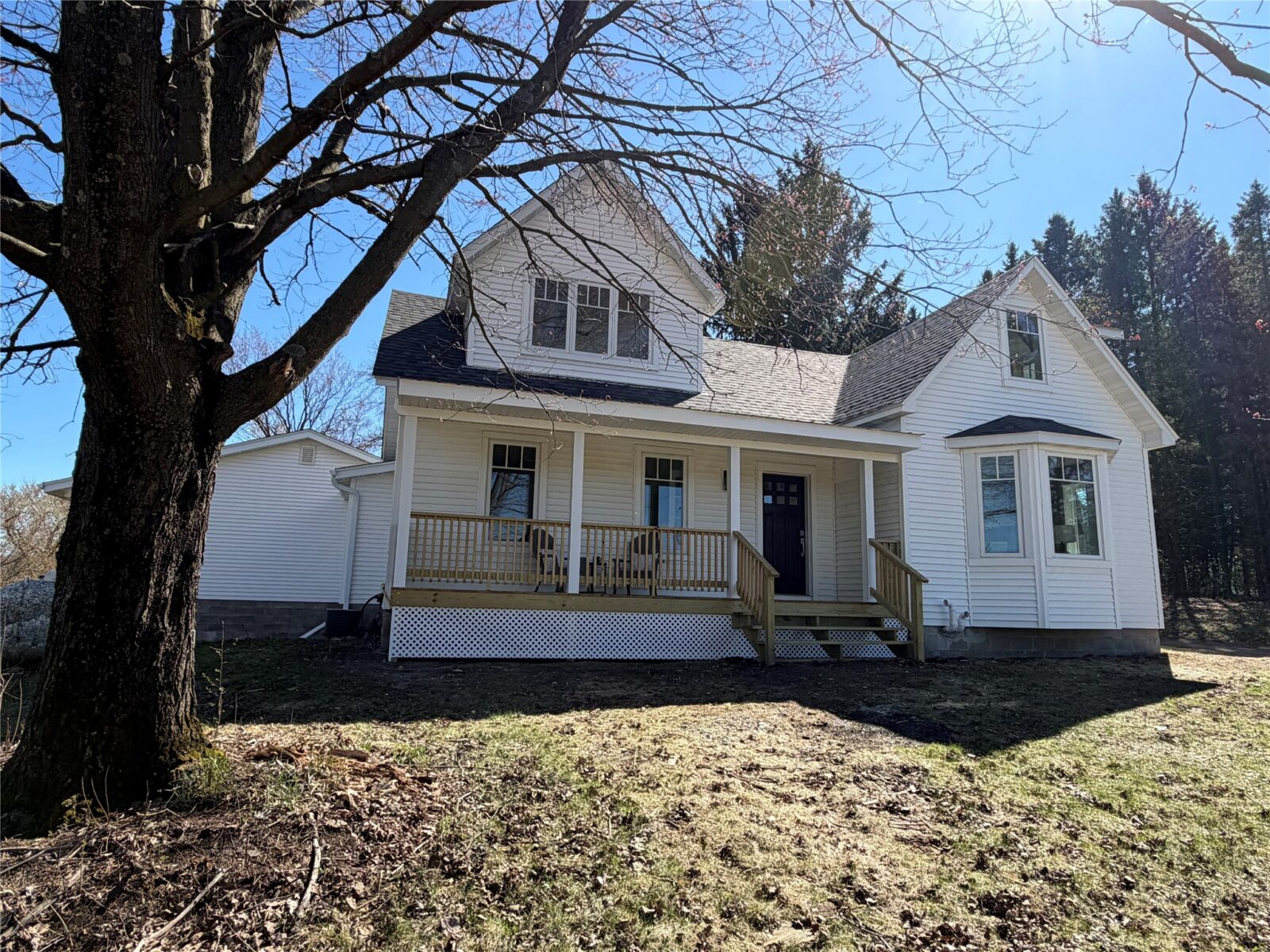 Residential at 1527 Deerfield Road, Eau Claire, WI 54703 — photo 2