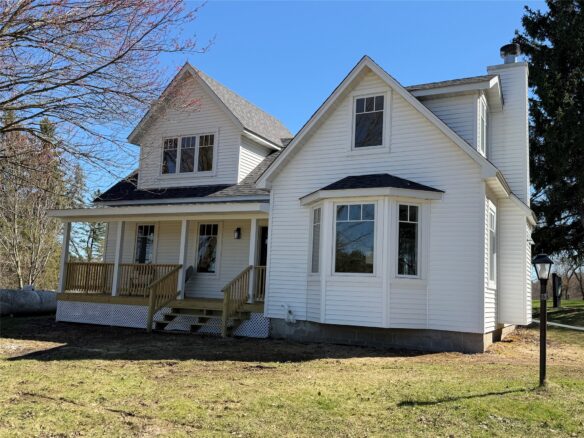 Residential at 1527 Deerfield Road, Eau Claire, WI 54703 — photo 1