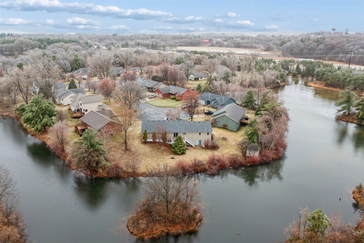 1528 Shore Haven Court Menomonie WI 54751 — photo 34