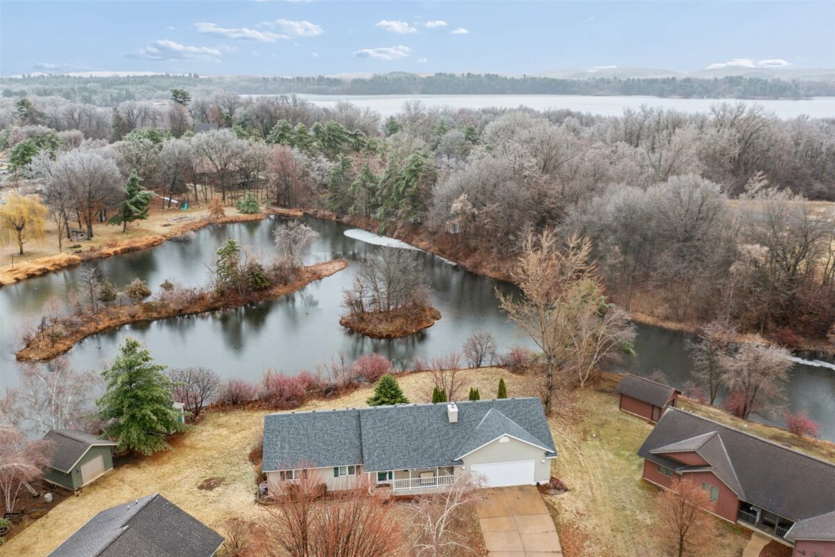 1528 Shore Haven Court Menomonie WI 54751 — photo 35