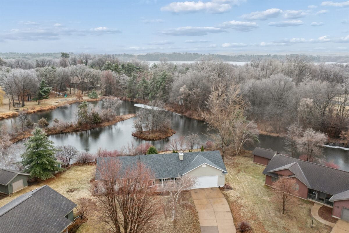 1528 Shore Haven Court Menomonie WI 54751 — photo 36