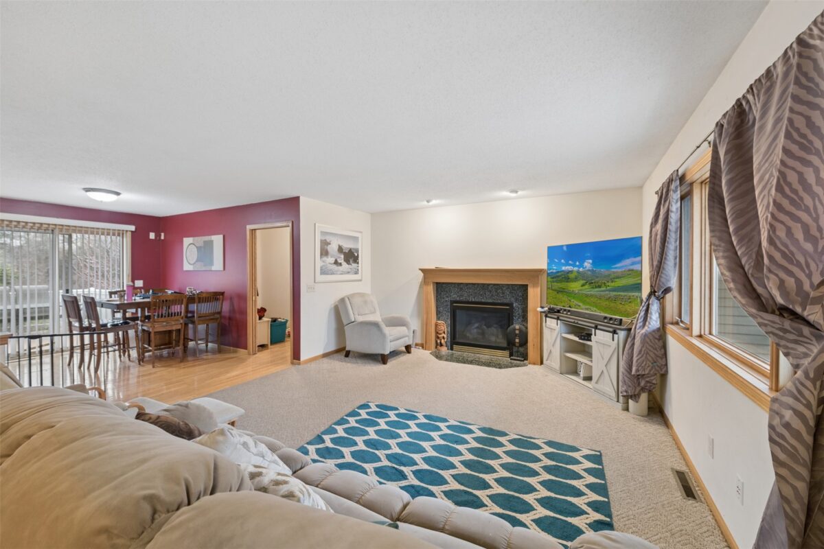 1528 Shore Haven Court Menomonie WI 54751 — photo 8